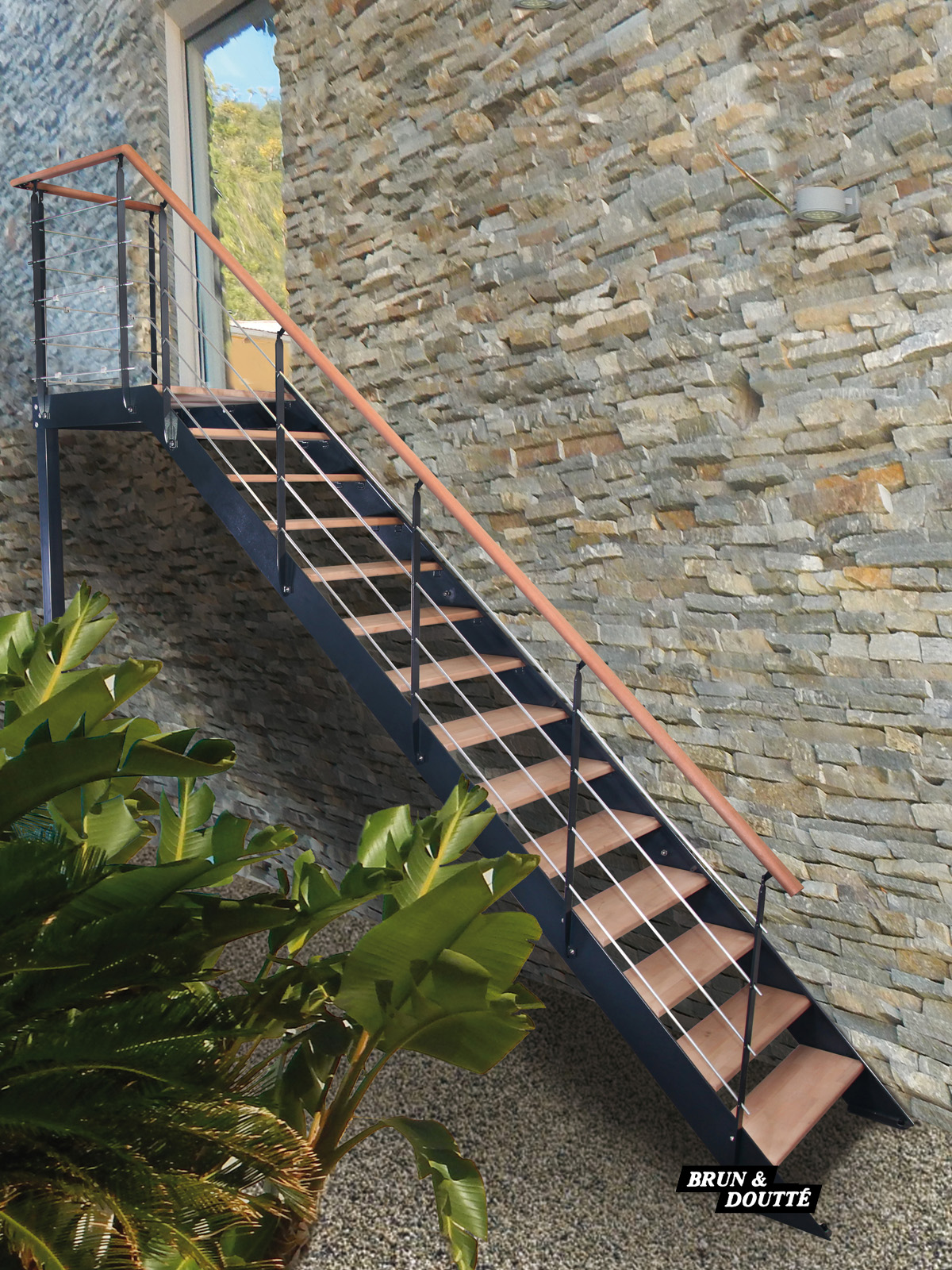 Main courante Escalier Inox et bois : Intérieur ou extérieur